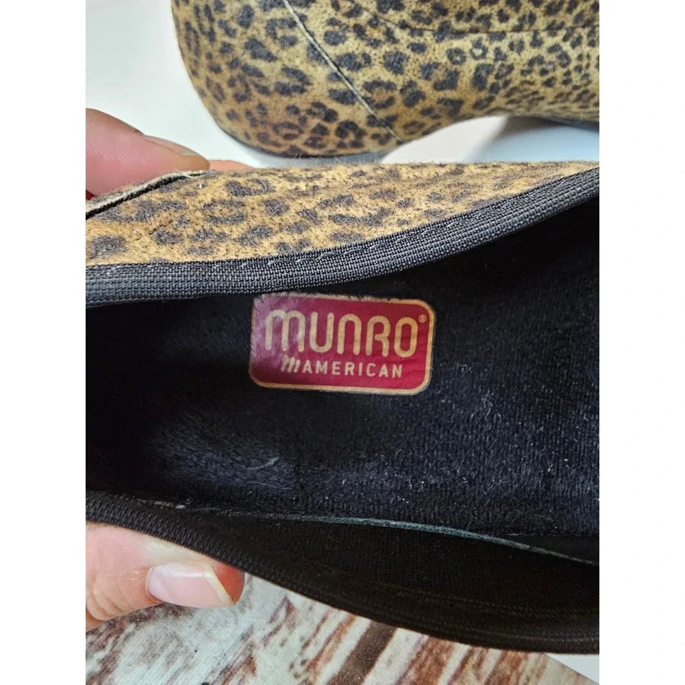 Munro American Leopard Print Shooties Tan Black Block Heel Round Toe Pumps 2in